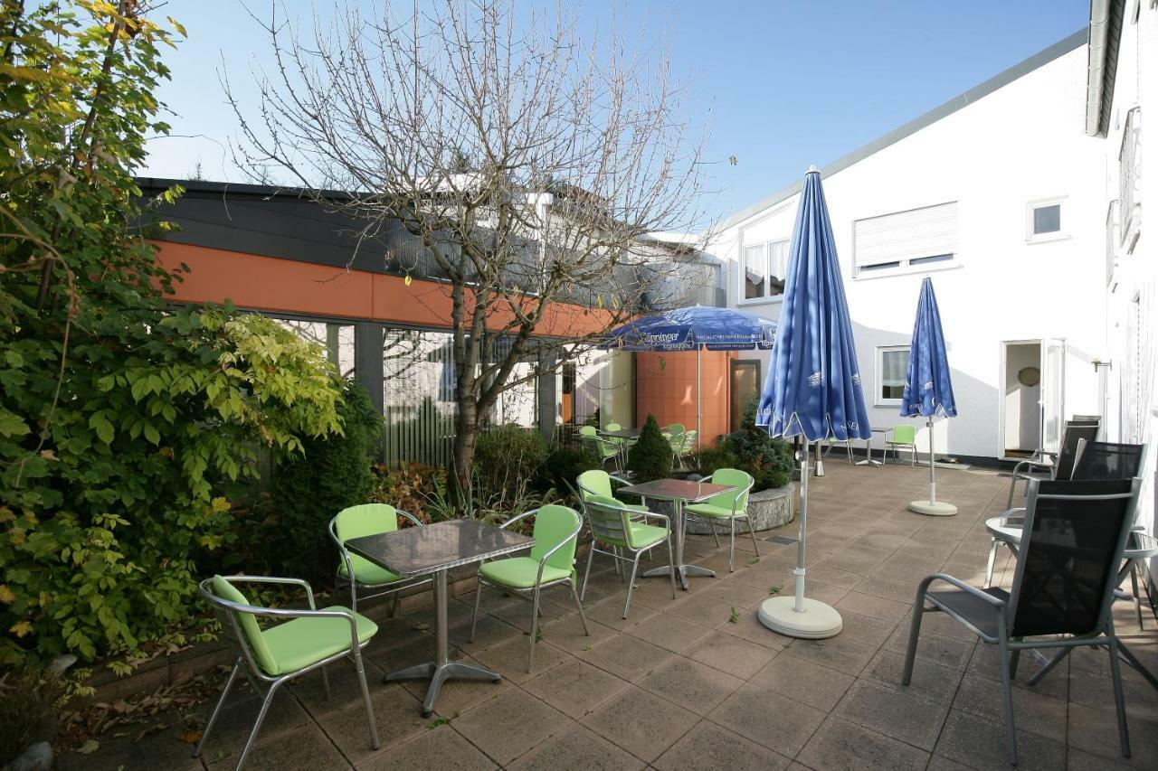 Hotel Am Baronenwald Göppingen Kültér fotó